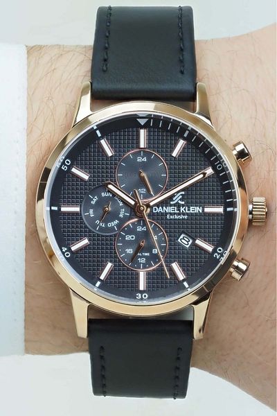 Daniel Klein Rosegold Black Dual Time Men's Wristwatch Suitable for Sports and Stylish Use