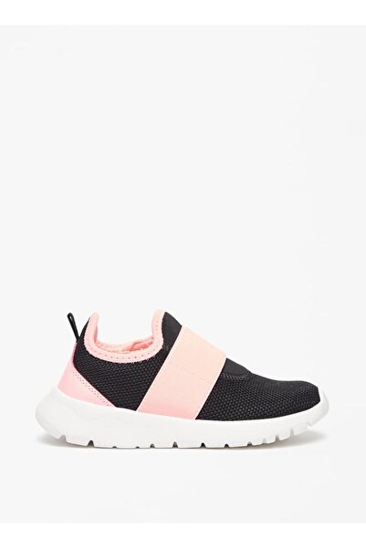 Oaklan by Shoexpress Kids' Textured Slip-On Sports Shoes