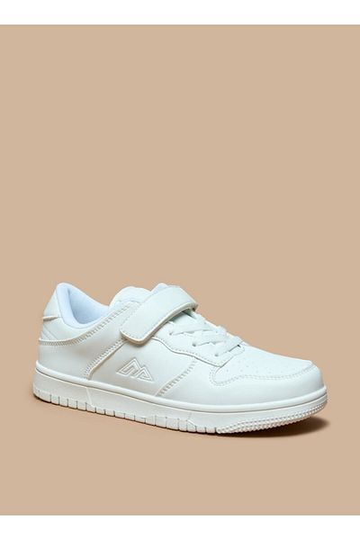 Oaklan by Shoexpress Panelled Sports Shoes with Hook and Loop Closure