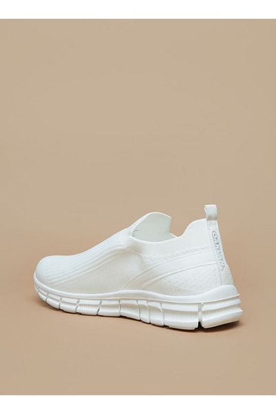 Oaklan by Shoexpress Textured Slip-On Sports Shoes