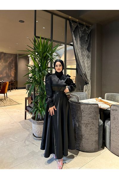 berre yazıcı Βραδινό φόρεμα Isabella Black Hijab