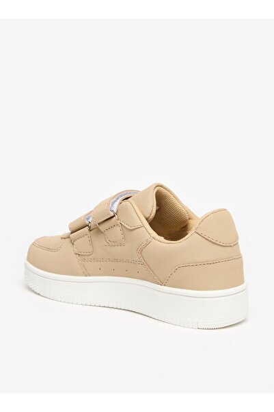 LBL by Shoexpress Solid Sneakers with Hook and Loop Closure