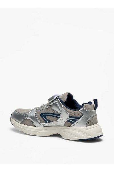 Oaklan by Shoexpress Panelled Sneakers with Hook and Loop Closure