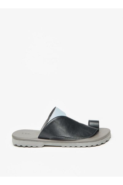 LBL by Shoexpress Men's Panelled Slip-on Arabic Sandals