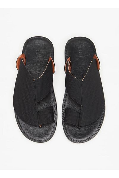 LBL by Shoexpress Men's Textured Slip-On Arabic Sandals