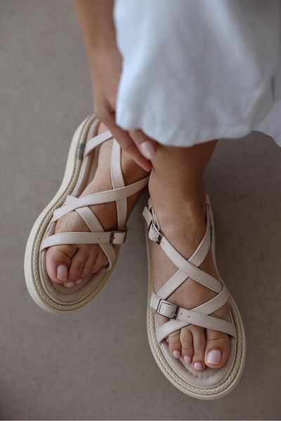 StWenn Γυναικεία σανδάλια Queen White - Cross Strap Λεπτομέρεια