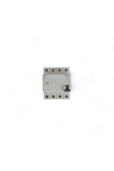 Siemens 5Sv5644-6 K.Current 3X40A 300Ma