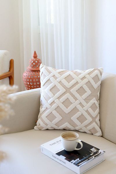 HAMUR Bohemian SPECIAL DESIGN Punch Pattern Διακοσμητική θήκη θραυσμένη Μπεζ Mila