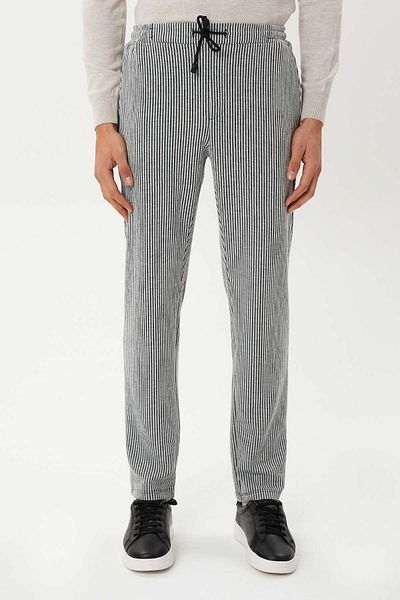 Tony Montana Παντελόνι Jogger Comfort Fit με πλαϊνές τσέπες