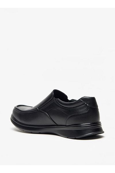 LBL by Shoexpress Men's Solid Slip-On Loafers