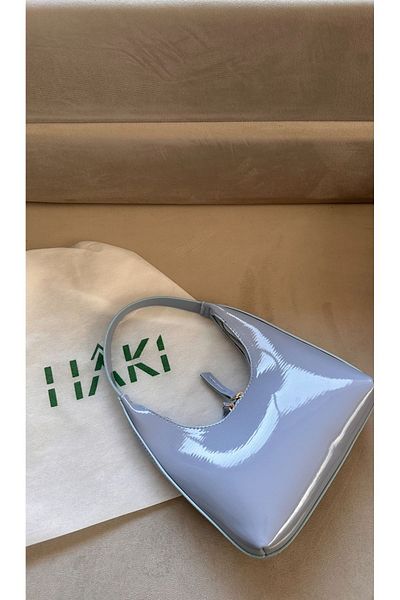 Boutiquehaki Geantă de baghetă Gigi cu sac de praf