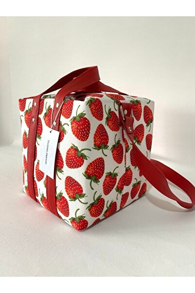 TALKING DREAMS Dinner Bag - Red Strawberry Pattern