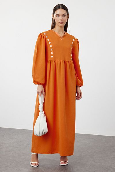 Trendyol Modest Φόρεμα με λαιμόκοψη από λινό υφασμένο λουκ σε χρώμα τούβλο - TCTSS24EB00139