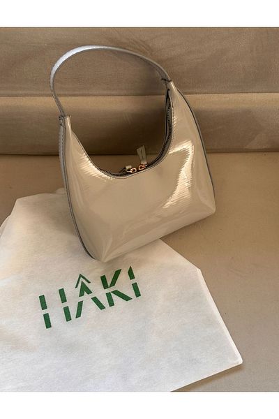 Boutiquehaki Τσάντα Gigi Baguette με τσάντα σκόνης Khaki