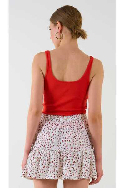 no 39 company Тонкий атлет з тонким ремінцем