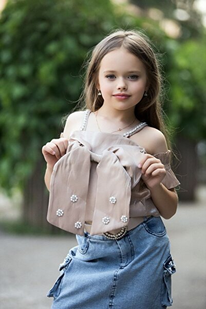 Ribbon kids Сатинова тканина з трояндами