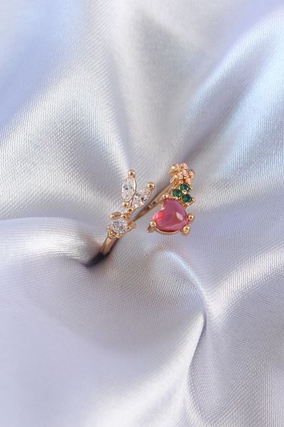Moka Shopin Brass Zircon Stone Heart Model Women's Ring - Gold Color