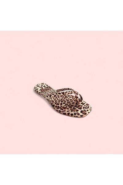 FURIA SHOES Leopard Patterned Flip Flops
