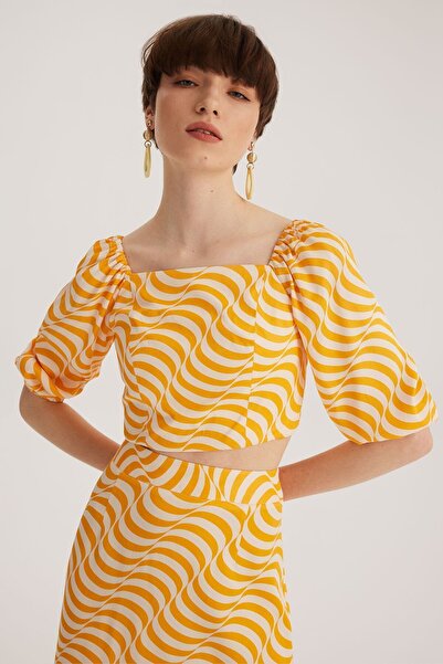 STELLA PULVIS Πορτοκαλί μπλούζα με τετράγωνο γιακά με μανίκια τριών τετάρτων