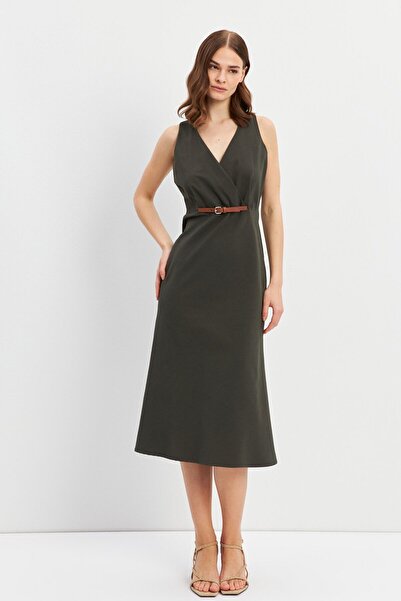 STELLA PULVIS Rochie midi kaki cu decupaj dublu - Detaliu curea
