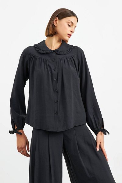 STELLA PULVIS Black Baby Collar Modal Shirt