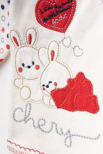 yukobaby bebeğiniz için en doğalı 5-Piece Zibin Set for Newborn Hospital Exit - BABY HUGGED BUNNYS YK64875