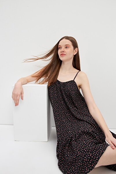 STELLA PULVIS Siyah İp Askılı Fırfırlı Midi Elbise