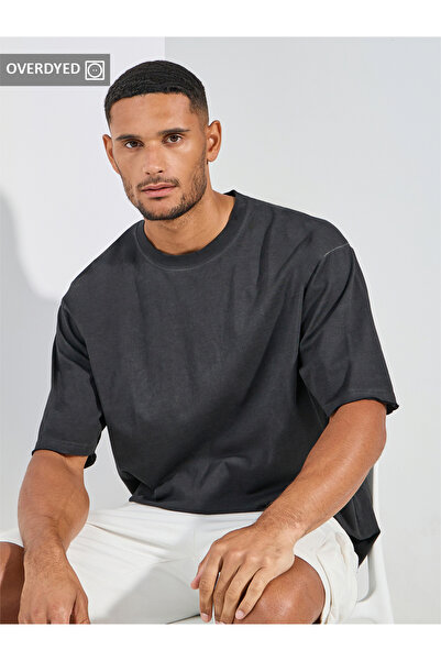 Styli Overdyed Washed Oversized T-Shirt with Raw Edge Sleeve