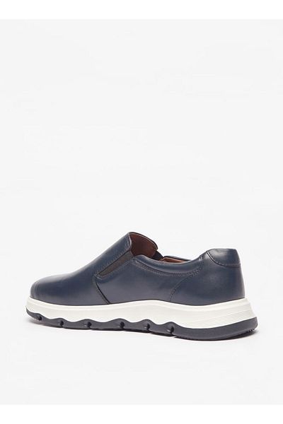 Le Confort Solid Casual Loafers