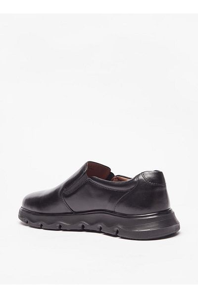 Le Confort Solid Casual Loafers