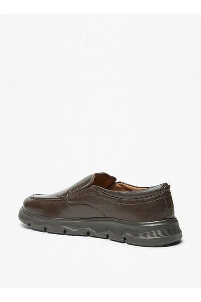 Le Confort Textured Slip-On Comfort Loafers
