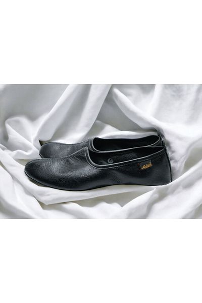 Akdam Black Leather Hajj Umrah Tawaf and Home Shoes - 100%