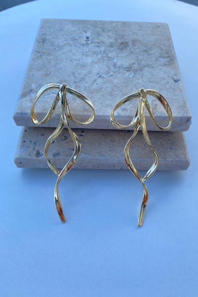 Jaida Moda Kadın Gold Sallantılı Fiyonk Figürlü Çivi Küpe