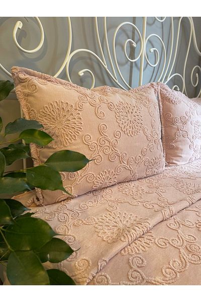 Decamor home Powder Pink Embroidery Detailed Bedspread Set - Double Pique
