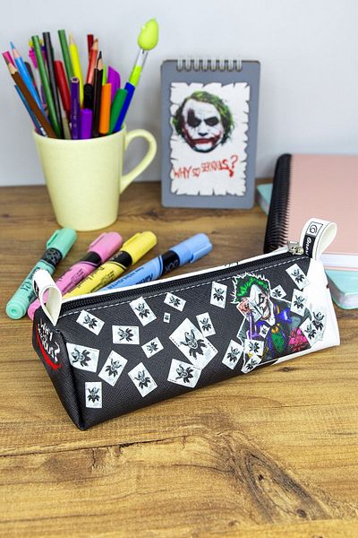 OneSize Pencil Case Joker Themed Triangle Design Vegan Leather (pen holder)
