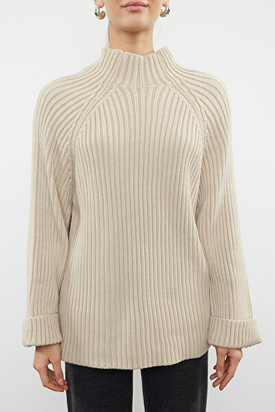 Trendyol Collection Ecru Knitwear pulóver és nadrág szett - különböző színű TWOAW25AU00033