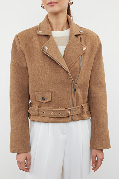 Trendyol Collection Tenká bunda pro motorkáře v norkové barvě - Razítko, namontovaná forma Twoaw25Mo00125