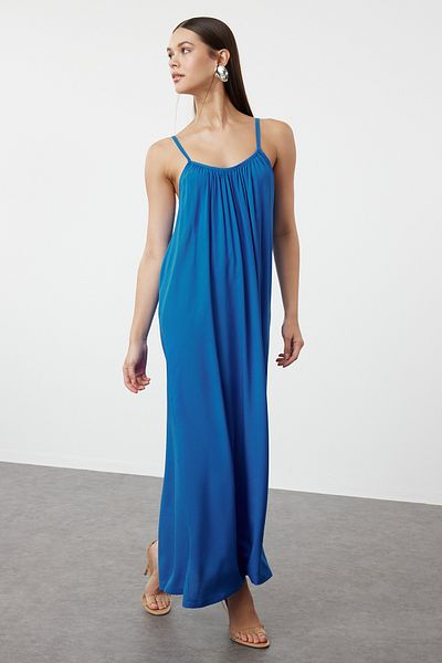 Trendyol Collection Rochie albastră maxi cu bretele din viscoză - Croială dreaptă, TWOSS22EL00068
