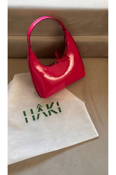 Boutiquehaki Τσάντα Gigi Baguette με τσάντα σκόνης Khaki