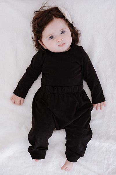 Lilabio Unisex 100% Cotton 2-Piece Black Baby Set
