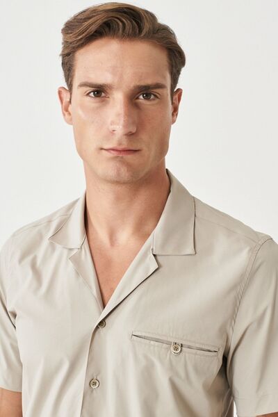 ALTINYILDIZ CLASSICS Ανδρικό πουκάμισο με κοντό μανίκι μπεζ με στενή εφαρμογή