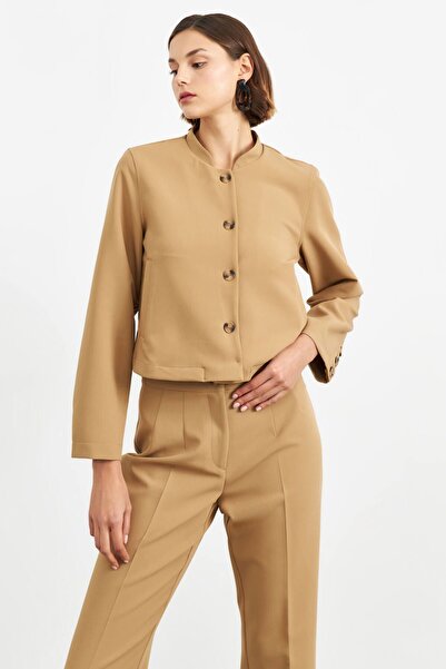 STELLA PULVIS سترة قصيرة غير مبطنة بأزرار باللون البيج