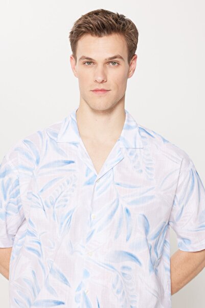 AC&Co / Altınyıldız Classics Beige-marineblaues, übergroßes, locker geschnittenes, kurzärmliges Herrenhemd mit kubanischem Kragen aus 100 % Baumwolle