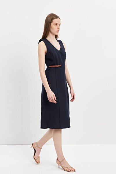 STELLA PULVIS Lacivert Biyeli Kemer Detaylı Keten Midi Elbise