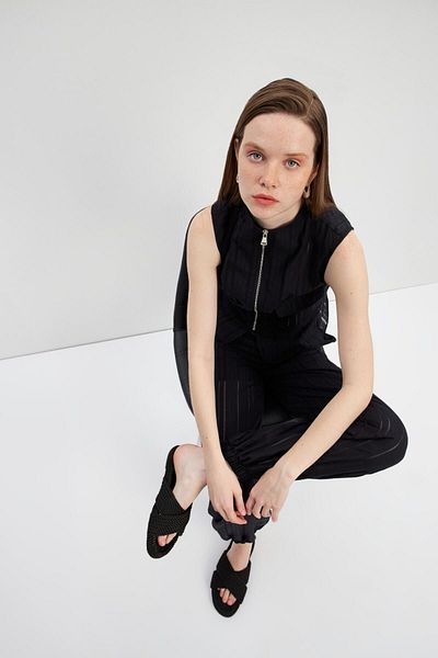 STELLA PULVIS Elastic Waist Black Shorts Jogger Pants