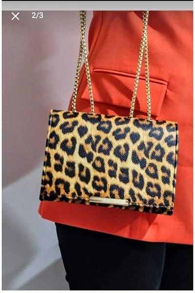 MAC&MOS Women's Zebra Model Magnetic Hand and Shoulder Bag