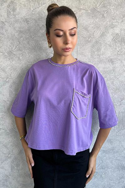 GÜLSELİ Lilac Women's T-Shirt - Chain Embroidered and Pocket Detail