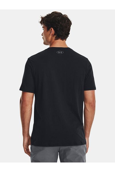 Under Armour تي شيرت بأكمام قصيرة وشعار كبير