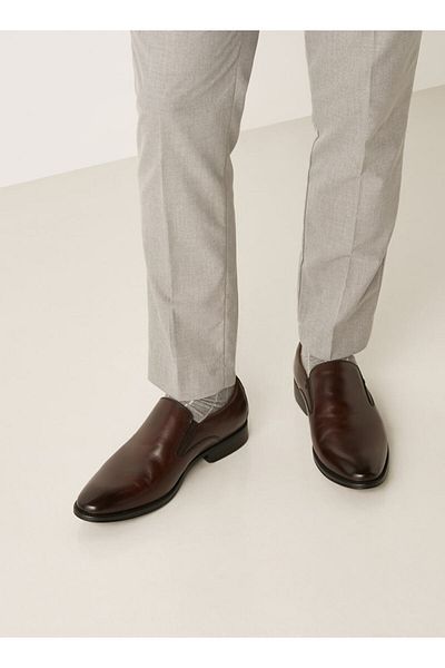 Le Confort Solid Slip-On Loafers