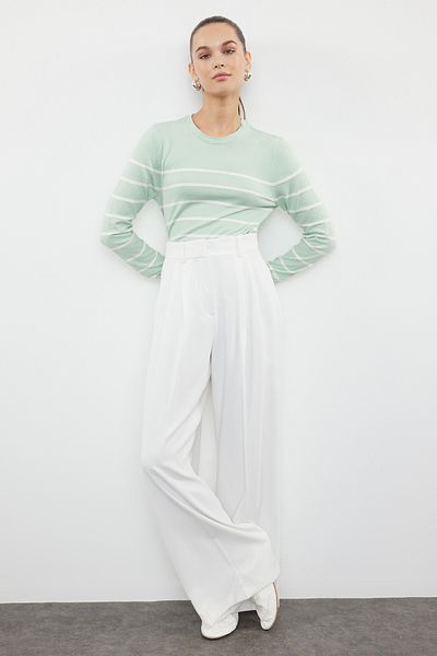 Trendyol Collection Menta Mercerized megjelenésű prémium fonal / speciális fonal csíkos kötöttáru pulóver TWOAW23KZ01693